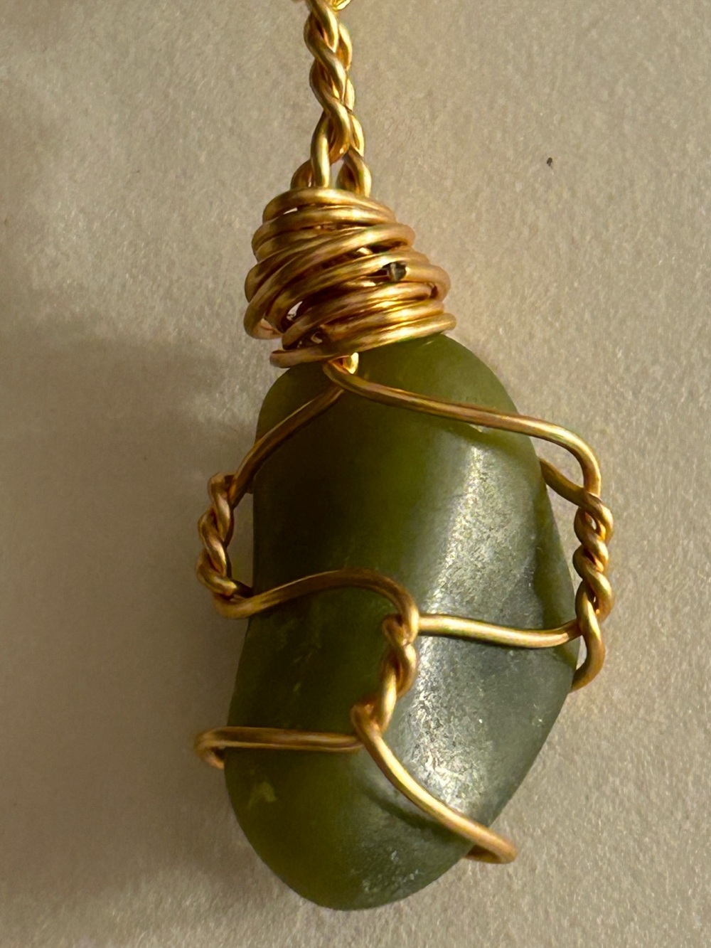 NWOT Healerite green stone necklace Goldtone wire-wrap .925 sterling Goldplate